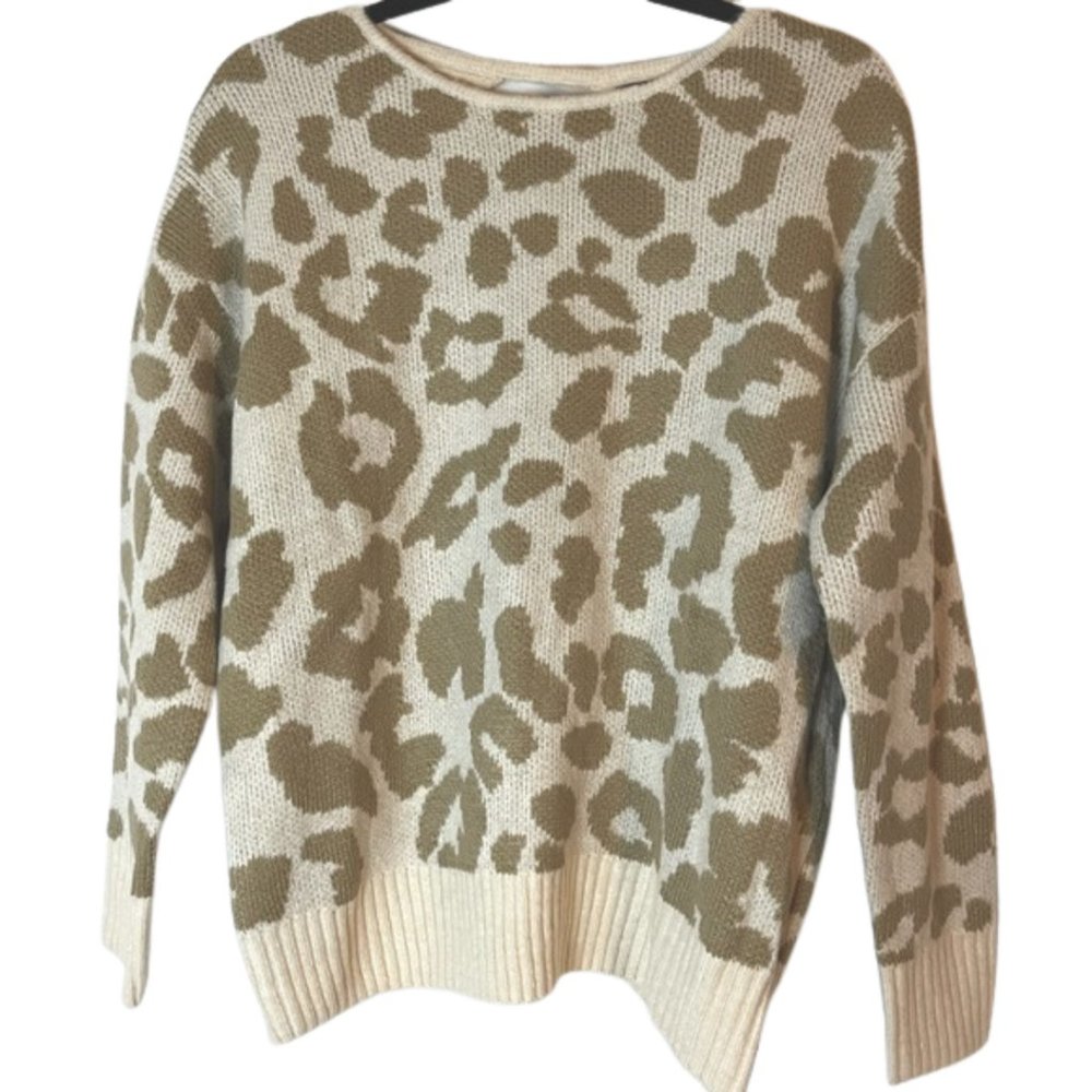 NWOT Blue B tan and cream open back leopard sweater - Picture 1 of 6